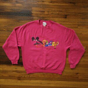 Walt Disney World - VTG Printed "Disney" Graphic Sweatshirt Made in USA